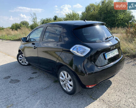 Черный Рено Зое, объемом двигателя 0 л и пробегом 86 тыс. км за 7500 $, фото 7 на Automoto.ua