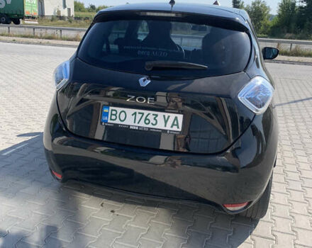 Черный Рено Зое, объемом двигателя 0 л и пробегом 86 тыс. км за 7500 $, фото 13 на Automoto.ua