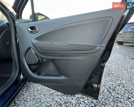 Чорний Рено Зое, об'ємом двигуна 0 л та пробігом 140 тис. км за 9200 $, фото 52 на Automoto.ua