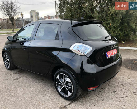 Чорний Рено Зое, об'ємом двигуна 0 л та пробігом 68 тис. км за 9450 $, фото 22 на Automoto.ua
