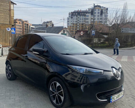 Черный Рено Зое, объемом двигателя 0 л и пробегом 120 тыс. км за 9800 $, фото 8 на Automoto.ua