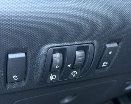 Черный Рено Зое, объемом двигателя 0 л и пробегом 21 тыс. км за 10318 $, фото 12 на Automoto.ua