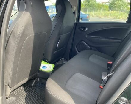 Чорний Рено Зое, об'ємом двигуна 0 л та пробігом 100 тис. км за 9800 $, фото 5 на Automoto.ua