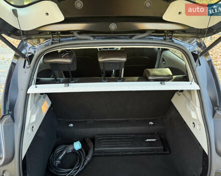 Чорний Рено Зое, об'ємом двигуна 0 л та пробігом 70 тис. км за 9999 $, фото 31 на Automoto.ua