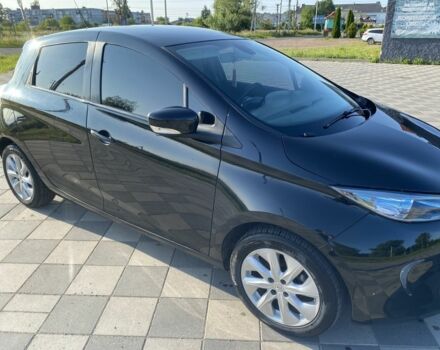 Черный Рено Зое, объемом двигателя 0 л и пробегом 169 тыс. км за 8500 $, фото 2 на Automoto.ua