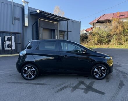 Черный Рено Зое, объемом двигателя 0 л и пробегом 21 тыс. км за 10318 $, фото 5 на Automoto.ua