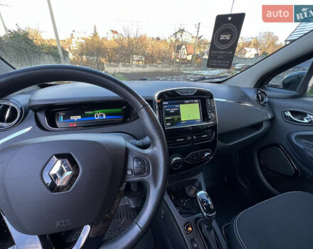 Чорний Рено Зое, об'ємом двигуна 0 л та пробігом 140 тис. км за 9200 $, фото 61 на Automoto.ua