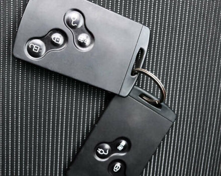 Чорний Рено Зое, об'ємом двигуна 0 л та пробігом 68 тис. км за 9450 $, фото 27 на Automoto.ua