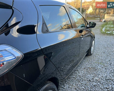 Чорний Рено Зое, об'ємом двигуна 0 л та пробігом 140 тис. км за 9200 $, фото 29 на Automoto.ua