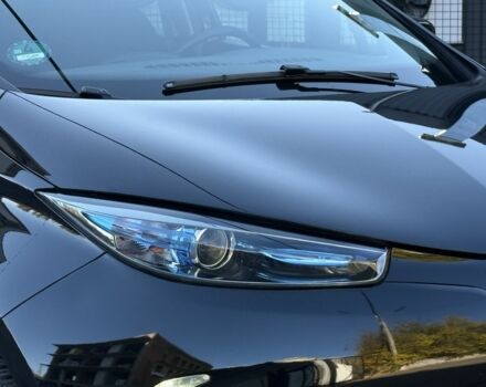 Черный Рено Зое, объемом двигателя 0 л и пробегом 21 тыс. км за 10318 $, фото 7 на Automoto.ua