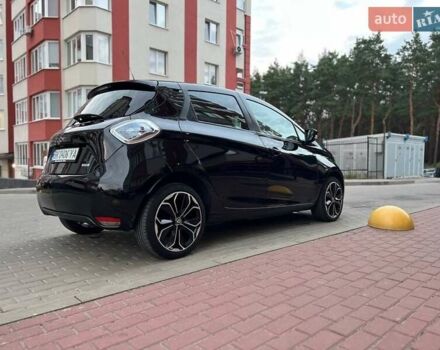 Черный Рено Зое, объемом двигателя 0 л и пробегом 141 тыс. км за 9000 $, фото 1 на Automoto.ua