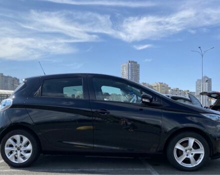 Чорний Рено Зое, об'ємом двигуна 0 л та пробігом 100 тис. км за 9800 $, фото 2 на Automoto.ua