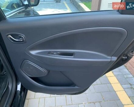 Чорний Рено Зое, об'ємом двигуна 0 л та пробігом 138 тис. км за 8999 $, фото 24 на Automoto.ua