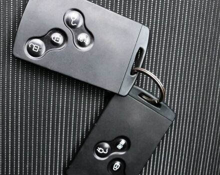 Чорний Рено Зое, об'ємом двигуна 0 л та пробігом 68 тис. км за 9500 $, фото 18 на Automoto.ua