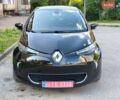 Черный Рено Зое, объемом двигателя 0 л и пробегом 99 тыс. км за 10200 $, фото 1 на Automoto.ua