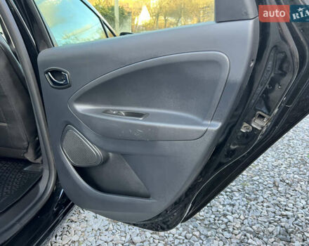 Чорний Рено Зое, об'ємом двигуна 0 л та пробігом 140 тис. км за 9200 $, фото 55 на Automoto.ua