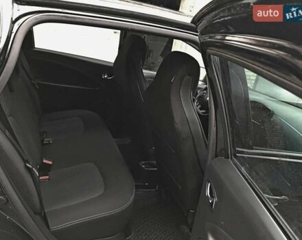 Черный Рено Зое, объемом двигателя 0 л и пробегом 59 тыс. км за 9985 $, фото 11 на Automoto.ua