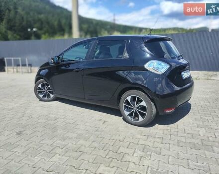 Черный Рено Зое, объемом двигателя 0 л и пробегом 209 тыс. км за 8750 $, фото 5 на Automoto.ua