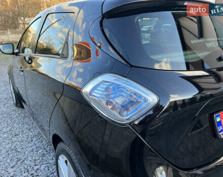 Чорний Рено Зое, об'ємом двигуна 0 л та пробігом 140 тис. км за 9200 $, фото 28 на Automoto.ua