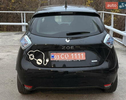 Черный Рено Зое, объемом двигателя 0 л и пробегом 46 тыс. км за 9700 $, фото 4 на Automoto.ua