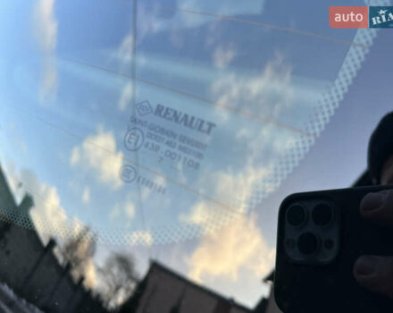Чорний Рено Зое, об'ємом двигуна 0 л та пробігом 140 тис. км за 9200 $, фото 68 на Automoto.ua