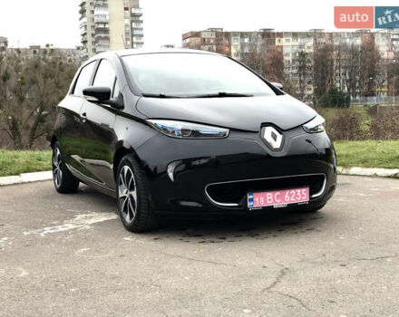 Чорний Рено Зое, об'ємом двигуна 0 л та пробігом 68 тис. км за 9800 $, фото 4 на Automoto.ua
