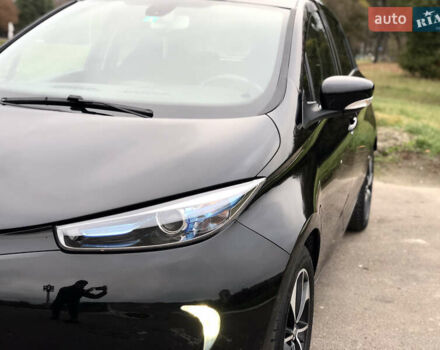 Чорний Рено Зое, об'ємом двигуна 0 л та пробігом 68 тис. км за 9800 $, фото 19 на Automoto.ua