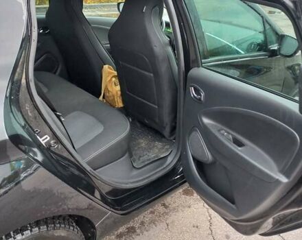 Чорний Рено Зое, об'ємом двигуна 0 л та пробігом 138 тис. км за 9999 $, фото 7 на Automoto.ua
