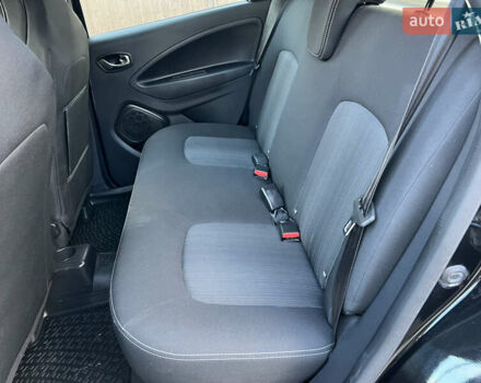 Чорний Рено Зое, об'ємом двигуна 0 л та пробігом 140 тис. км за 9200 $, фото 57 на Automoto.ua