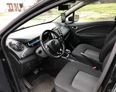 Чорний Рено Зое, об'ємом двигуна 0 л та пробігом 68 тис. км за 9500 $, фото 9 на Automoto.ua