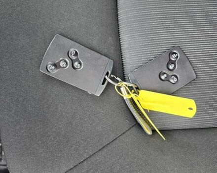 Чорний Рено Зое, об'ємом двигуна 0 л та пробігом 100 тис. км за 8999 $, фото 44 на Automoto.ua