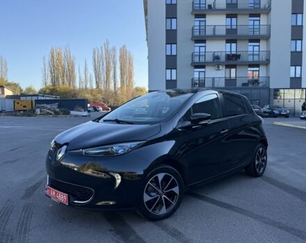 Черный Рено Зое, объемом двигателя 0 л и пробегом 21 тыс. км за 10318 $, фото 3 на Automoto.ua