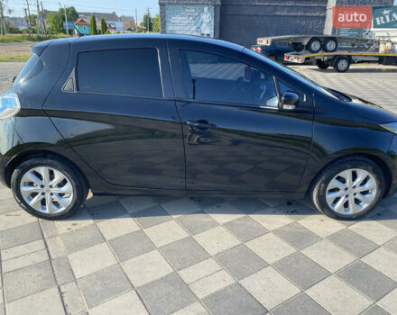 Черный Рено Зое, объемом двигателя 0 л и пробегом 178 тыс. км за 8400 $, фото 3 на Automoto.ua