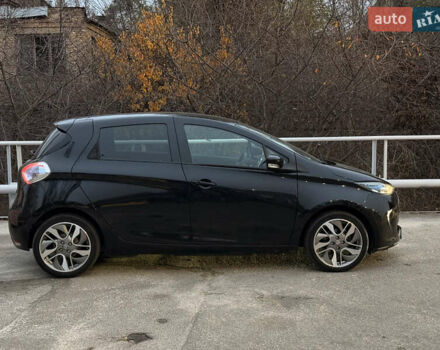 Черный Рено Зое, объемом двигателя 0 л и пробегом 46 тыс. км за 9700 $, фото 3 на Automoto.ua