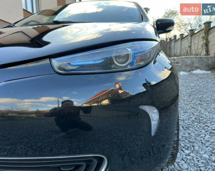 Чорний Рено Зое, об'ємом двигуна 0 л та пробігом 140 тис. км за 9200 $, фото 26 на Automoto.ua