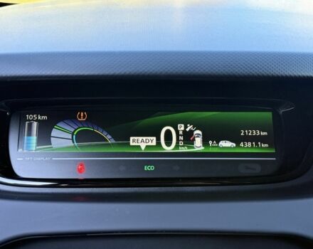 Черный Рено Зое, объемом двигателя 0 л и пробегом 21 тыс. км за 10318 $, фото 13 на Automoto.ua