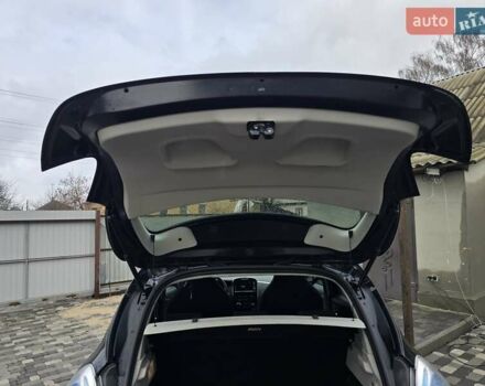 Чорний Рено Зое, об'ємом двигуна 0 л та пробігом 100 тис. км за 8999 $, фото 37 на Automoto.ua
