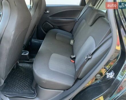 Чорний Рено Зое, об'ємом двигуна 0 л та пробігом 138 тис. км за 8999 $, фото 21 на Automoto.ua