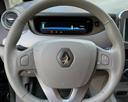 Чорний Рено Зое, об'ємом двигуна 0 л та пробігом 70 тис. км за 9999 $, фото 30 на Automoto.ua