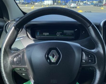 Чорний Рено Зое, об'ємом двигуна 0 л та пробігом 100 тис. км за 9800 $, фото 9 на Automoto.ua