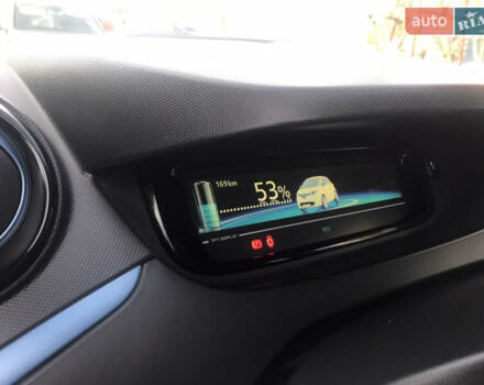 Рено Зое 2017 в Луцке на Automoto.ua Черный Рено Зое, объемом двигателя 0 л и пробегом 59 тыс. км за 9850 $, фото 1 на Automoto.ua