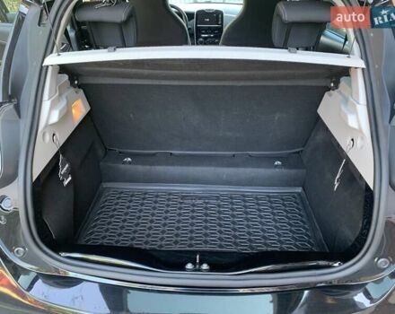 Чорний Рено Зое, об'ємом двигуна 0 л та пробігом 138 тис. км за 8999 $, фото 23 на Automoto.ua