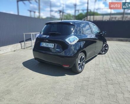 Черный Рено Зое, объемом двигателя 0 л и пробегом 209 тыс. км за 8750 $, фото 6 на Automoto.ua