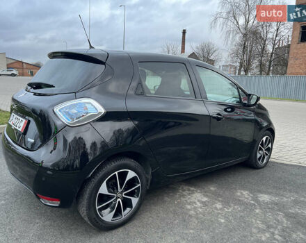 Черный Рено Зое, объемом двигателя 0 л и пробегом 100 тыс. км за 9200 $, фото 4 на Automoto.ua