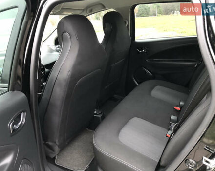 Чорний Рено Зое, об'ємом двигуна 0 л та пробігом 68 тис. км за 9800 $, фото 26 на Automoto.ua