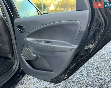 Чорний Рено Зое, об'ємом двигуна 0 л та пробігом 140 тис. км за 9200 $, фото 56 на Automoto.ua
