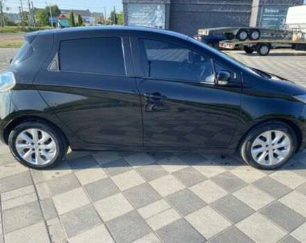 Черный Рено Зое, объемом двигателя 0 л и пробегом 169 тыс. км за 8500 $, фото 3 на Automoto.ua