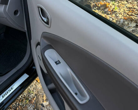 Чорний Рено Зое, об'ємом двигуна 0 л та пробігом 70 тис. км за 9999 $, фото 17 на Automoto.ua