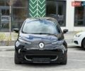 Черный Рено Зое, объемом двигателя 0 л и пробегом 52 тыс. км за 10300 $, фото 1 на Automoto.ua