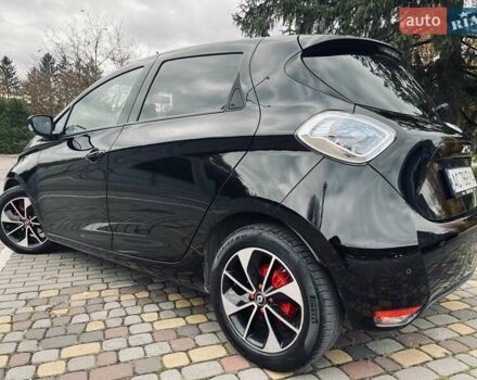 Черный Рено Зое, объемом двигателя 0 л и пробегом 59 тыс. км за 9985 $, фото 16 на Automoto.ua
